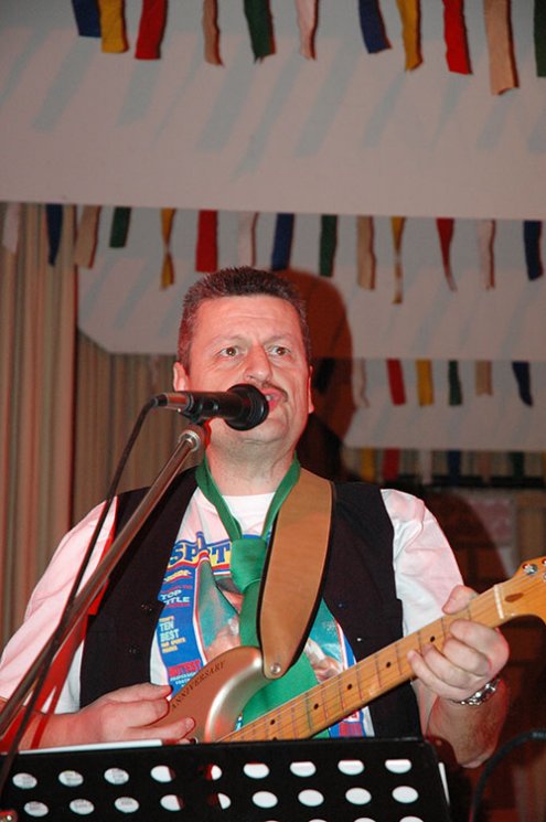 pb2006_04