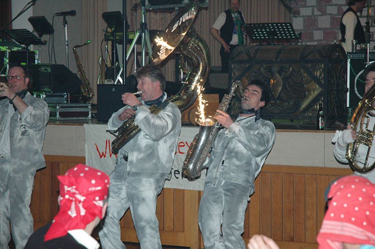 pb2006_53