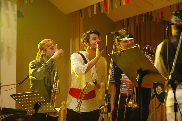 pb2006_62