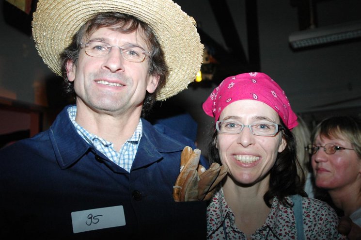Bauer sucht ___ 06
