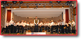 Die Musikkapelle beim Jahreskonzert 2006